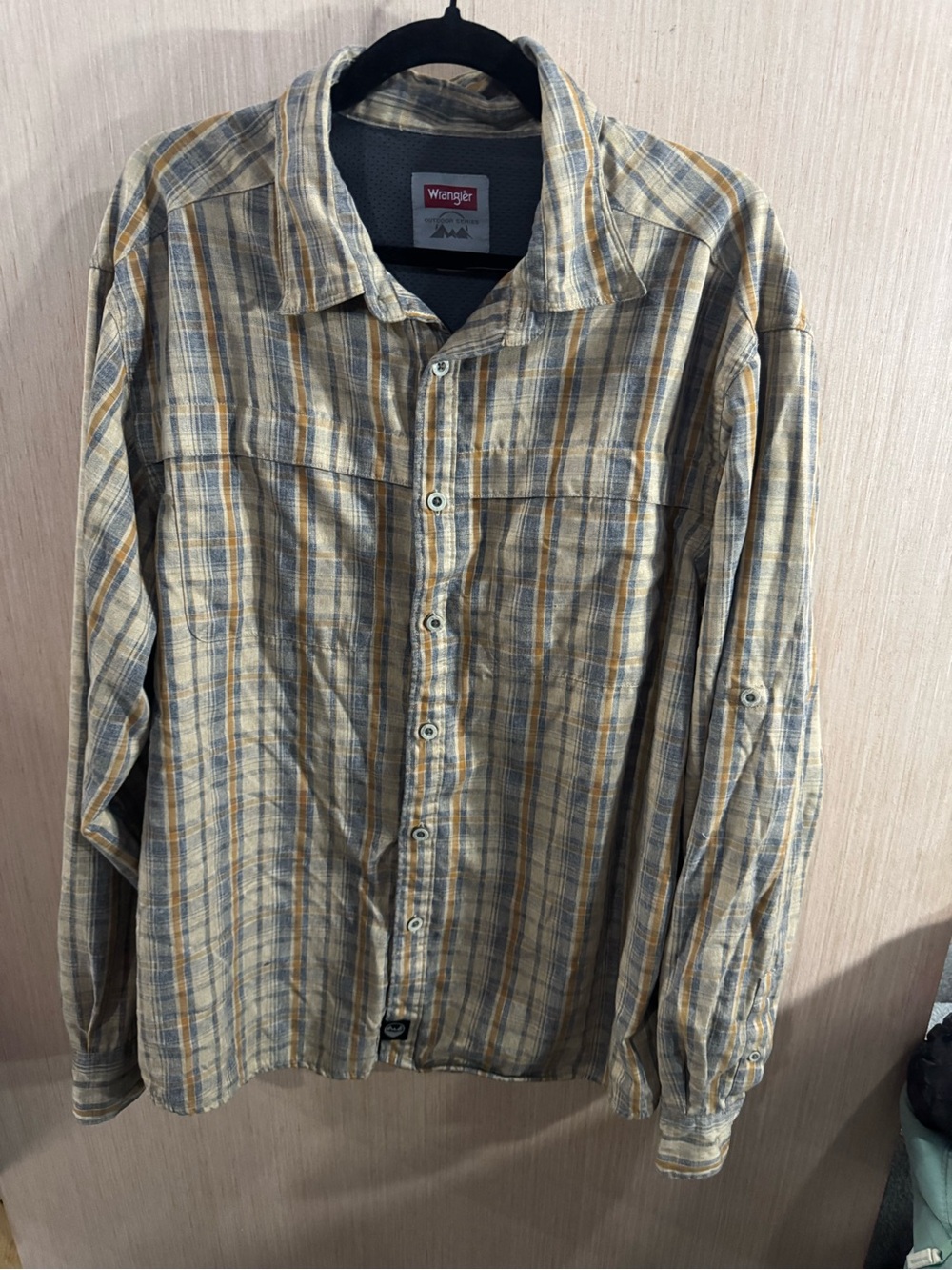 Wrangler Outdoor Series Brown and Blue Plaid Outdoor Button-Up Shirt‎ Size XL